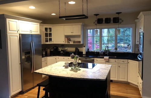 East Falmouth House | Private Pond side in Falmouth