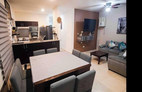 Merida Municipality House | Private pool-1 single floor for 6-7 24h security