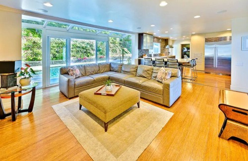 Hidden Valley House | Private Pool/Amazing Views/Close to Beaches/Family Friendly