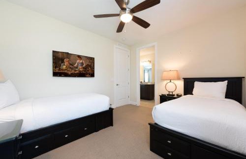 West Kissimmee House | Private Pool And Game Room With Waterpark & Resort Access At Encore Resorts Reunion - 141La