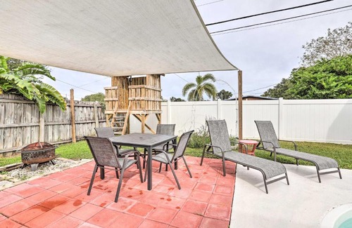 Largo House | Private Pool and Patio Sun-Kissed Largo Escape!