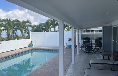Kailua-Kona House | Private Pool. Fully Air-conditioned .