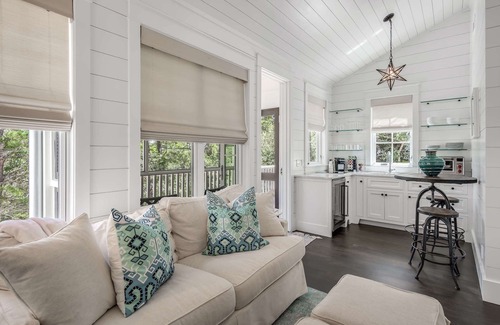 Watercolor House | Private Pool, Golf Cart, 2 Min to Beach, Must See