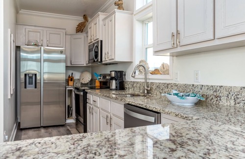 Dauphin Island House | Private Pool, Gulf View Beach House - Wave Loudest