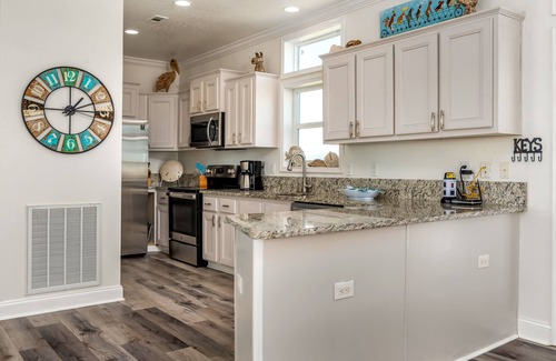 Dauphin Island House | Private Pool, Gulf View Beach House - Wave Loudest