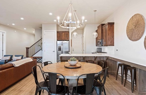 Santa Clara House | Private Pool Oasis #57: Private Pool/Hot Tub, community pool, splashpad, Pickleb