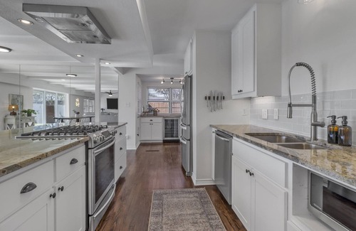 Fort Worth House | Private Pool Oasis with Gorgeous Views Minutes from TCU & Dickies Arena