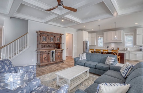 Rehoboth Beach House | Private Pool Rehoboth Beach House Seven Bedrooms!