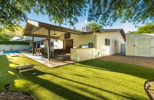 South Scottsdale House | Private Pool & Spa * Steps to Old Town * Sanatized