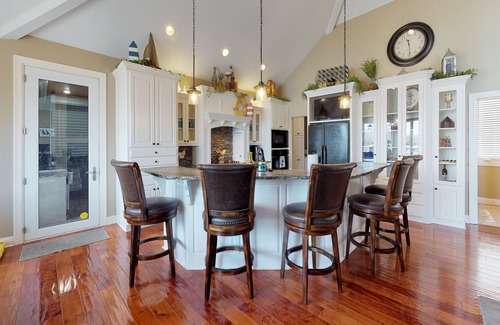 Sunrise Beach House | Private Pool & Spa, Outdoor Kitchen, Boat Ramp, Great Views & Flat Lot