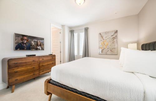 West Kissimmee House | Private Pool, Themed Rooms, Pool Table With Waterpark And Resort Access At Encore Resorts Reunion - 140Bu