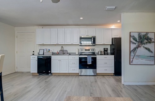 Fort Myers Beach House | ☀️ Private pool - Pet Friendly - Eucalyptus A ☀️