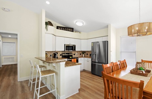 Fort Myers Beach House | ☀️Private Pool | Pet Friendly | Close to Beach | Citrus Sol☀️