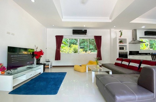 Chalong Villa | Private pool villa in tropical area 4 bedrooms