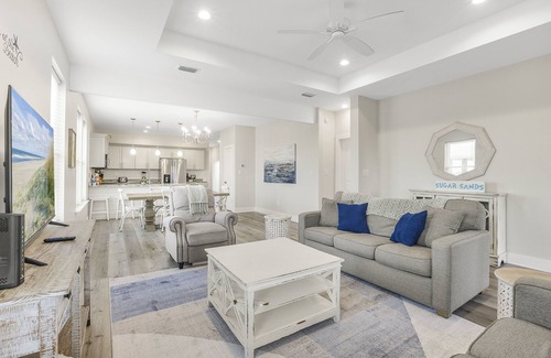 Orange Beach House | Private Pool, Walk 2 Beach, Kid Friendly, Bars, Privacy, Indoor Waterpark