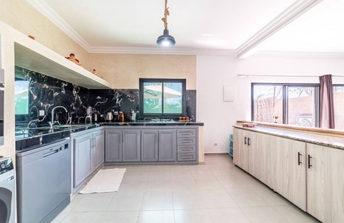 District of Sidi Youssef Ben Ali Villa | Private Poolside Villa - 12 min to Downtown