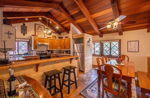 Alto Cabin | Private property, located on a cul-de-sac, jacuzzi, deck, outdoor activities