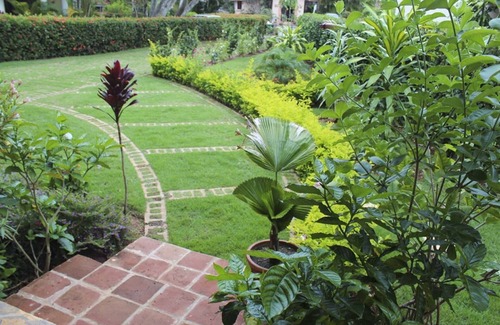 La Mulata Villa | Private, quiet 2BD villa with pool, jacuzzi, safes, BBQ, Wi-Fi, free bus