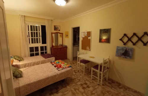 Puerto de la Cruz Resort | Private room ∙ 1 guest