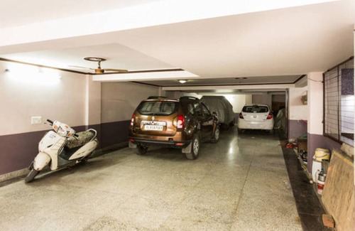 Delhi Resort | Private room ∙ 4 guests