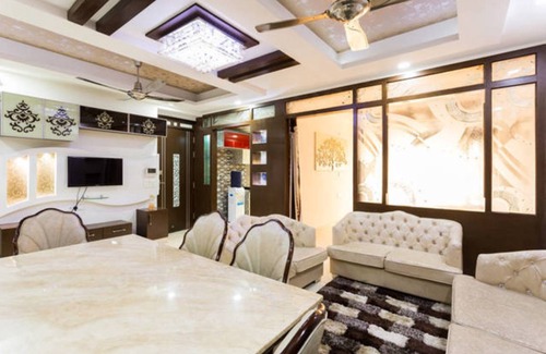 Delhi Resort | Private room ∙ 4 guests