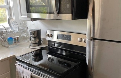 South Weymouth Condo | Private Recently Updated Condo 10 minute walk to South Shore Hospital.