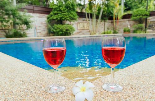 Pattaya Villa | PRIVATE RESIDENCE HOSTED by Sasithorn