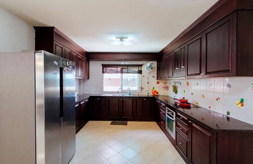Nong Prue Villa | Private Residence Hosted by Sasithorn