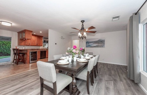 Old Poway Villa | Private Resort style villa at San Diego-heated salt pool-Hot Tub-86" TV
