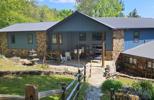 Ponce De Leon House | Private Retreat For You w/HEATED Pool, Private Dock, Activity gym, 100 acres!