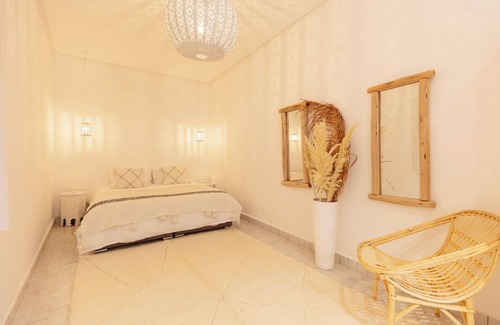 Kasbah House | Private riad in the Medina with rooftop pool and breakfast included.