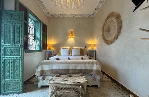 Mechouar-Kasbah House | Private Riad, pool, staff, and roof in Marrakech Kasbah, secure area.