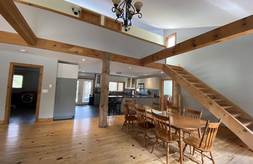 Ramara Cottage | Private River Front Cottage