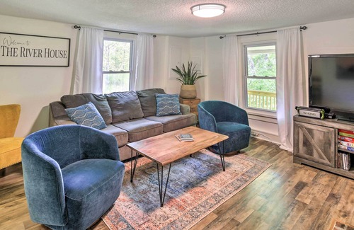 North Fork Cottage | Private Riverfront Escape w/ Fire Pit & Grill