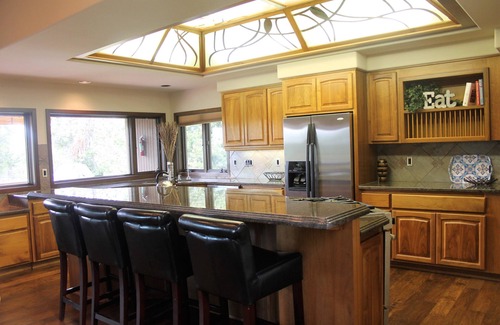 Sunriver House | Private Riverfront Home with Panoramic Views, Hot Tub - SHARC Passes