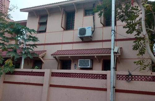 Guindy Resort | Private room ∙ 2 guests