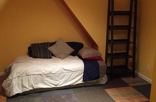 Southeastern Sacramento Resort | Private room ∙ 1 guest