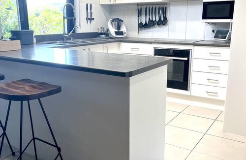 Burleigh Waters Resort | Private room ∙ 2 guests