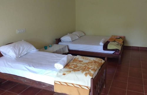 Virarajendrapet Resort | Private room ∙ 3 guests
