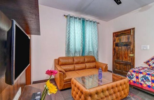 JP Nagar Resort | Private room ∙ 3 guests