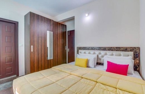 JP Nagar Resort | Private room ∙ 3 guests