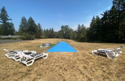 Pleasant Valley Resort | Private room ∙ 10 guests