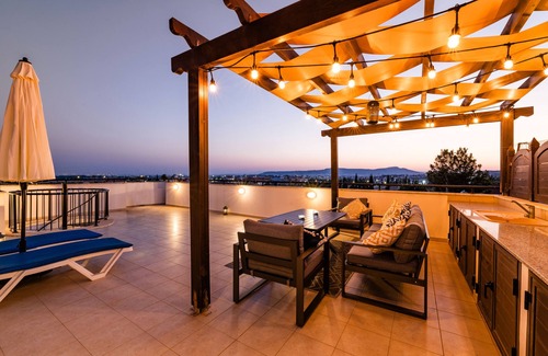 Oroklini Apartment | Private Roof Top Terrace Overlooking Pool in Pyla