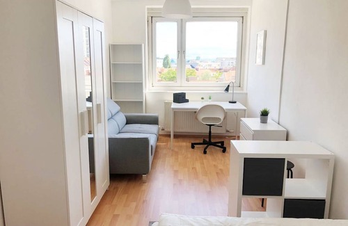 Gries Resort | Private room ∙ 1 bedroom ∙ 1 guest