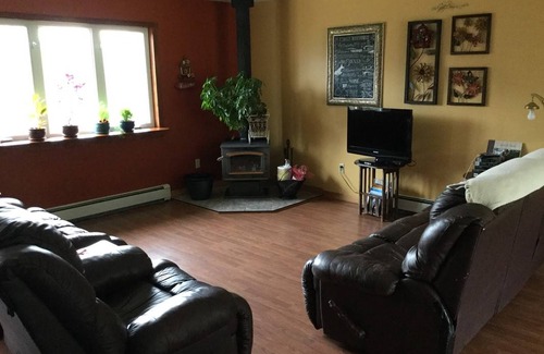 Lunenburg County Resort | Private room ∙ 1 guest