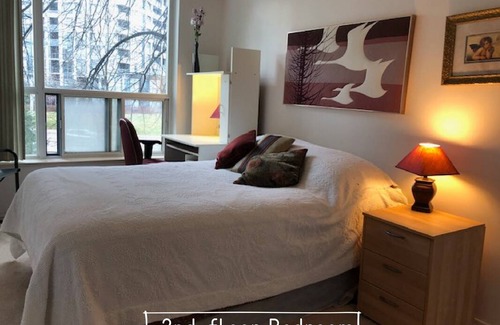 North York Resort | Private room ∙ 1 guest