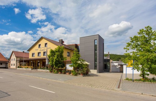 Parsberg Resort | Private room ∙ 1 bedroom ∙ 2 guests