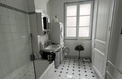 Clignancourt Resort | Private room ∙ 1 guest