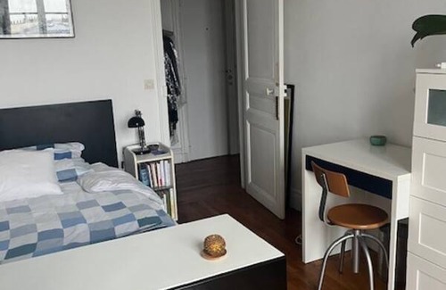 Clignancourt Resort | Private room ∙ 1 guest