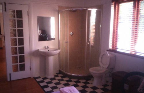 Newlands Resort | Private room ∙ 1 guest